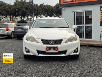 Lexus Is 250 2012 photo 3