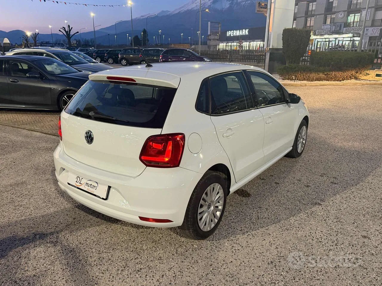 Volkswagen Polo 2015 photo 4