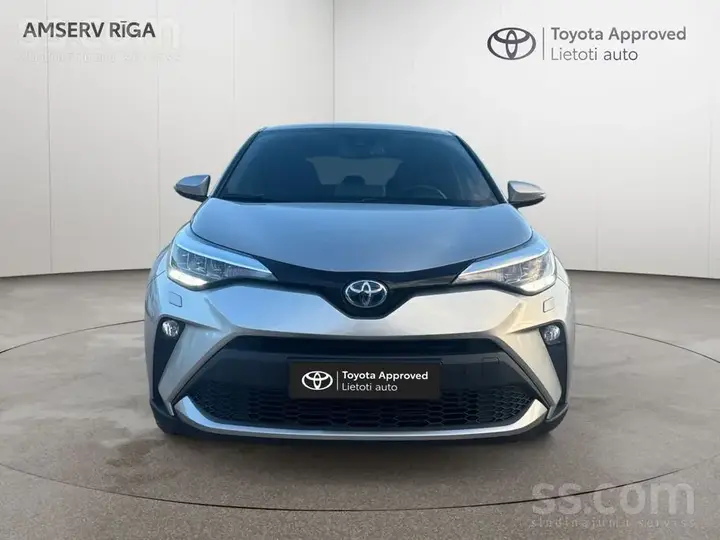 Toyota C-Hr 2023 photo 5