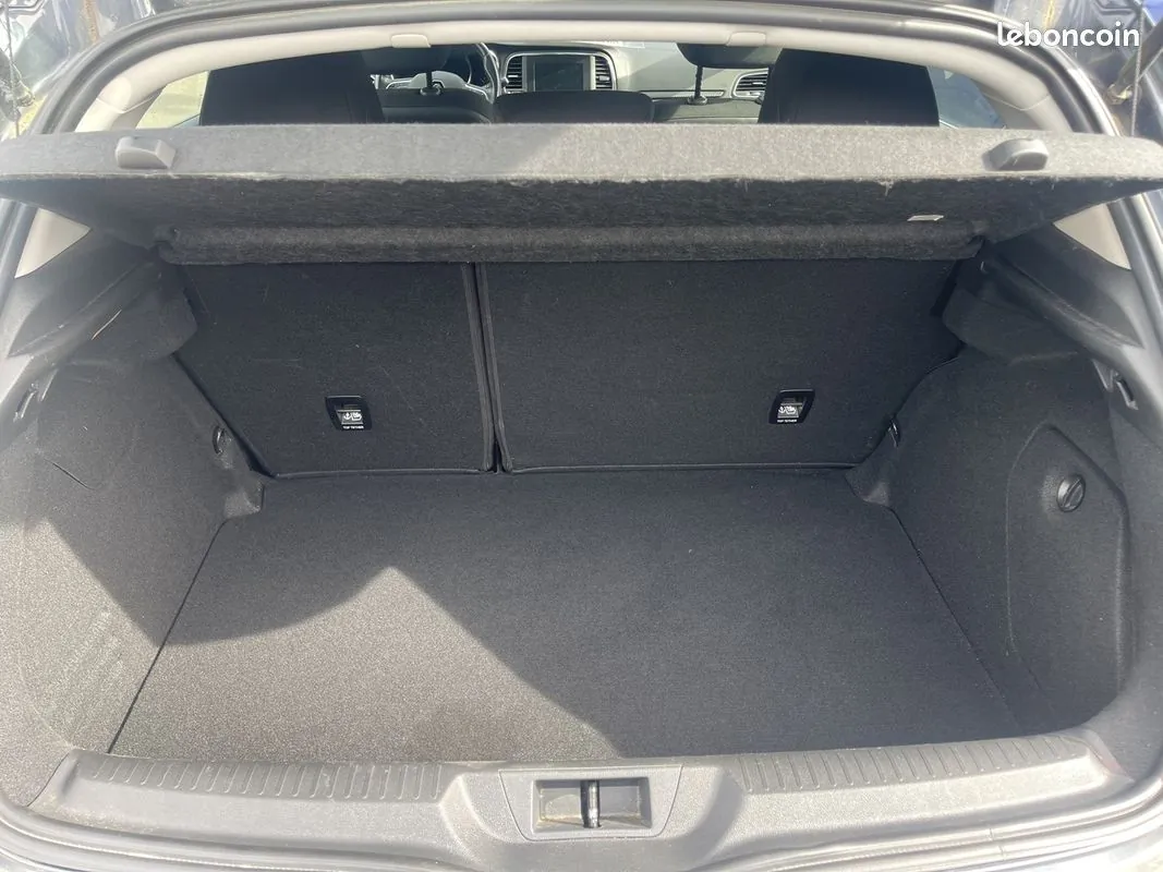 Renault Megane 2019 photo 4