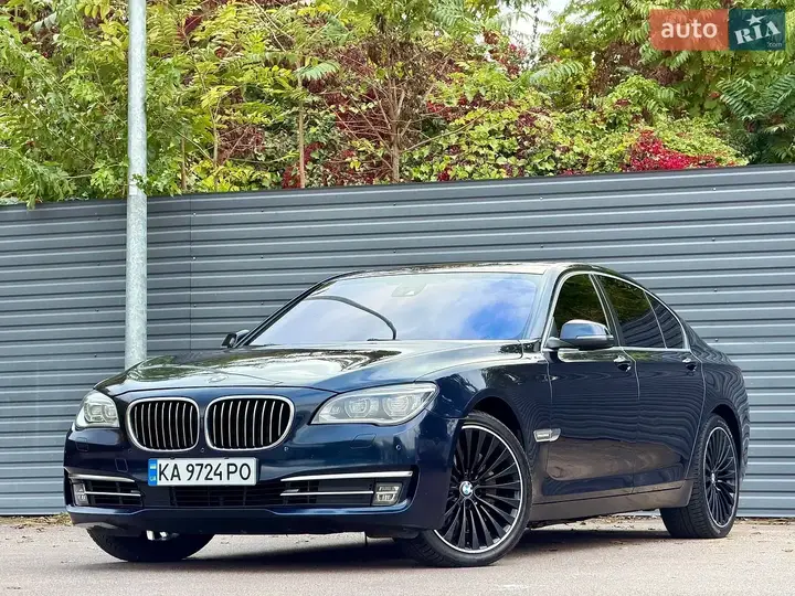 BMW 7 Series 2013 photo 4