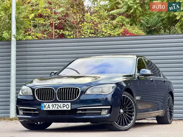 BMW 7 Series 2013 photo 3
