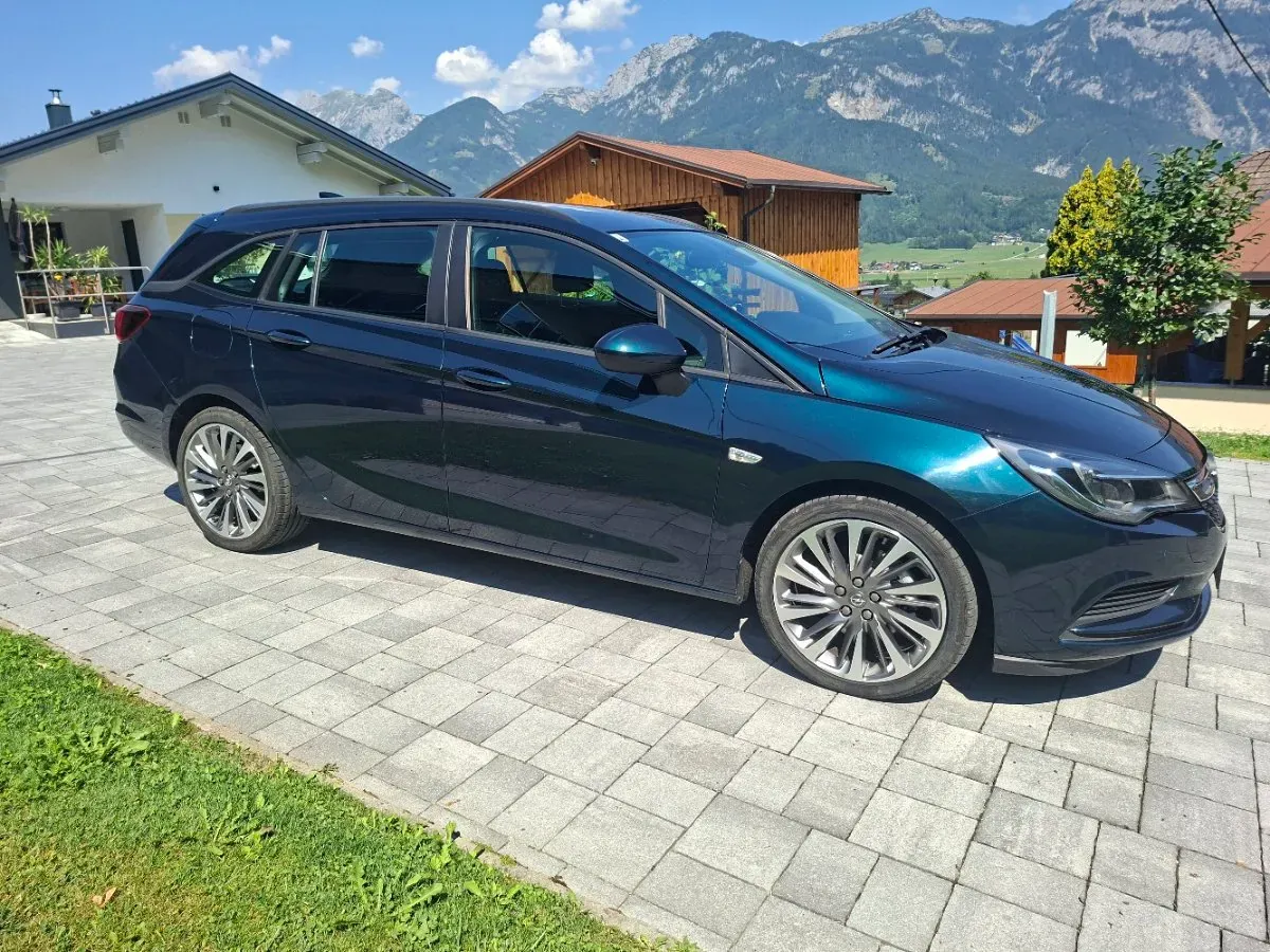 Opel Astra 2017 photo 3