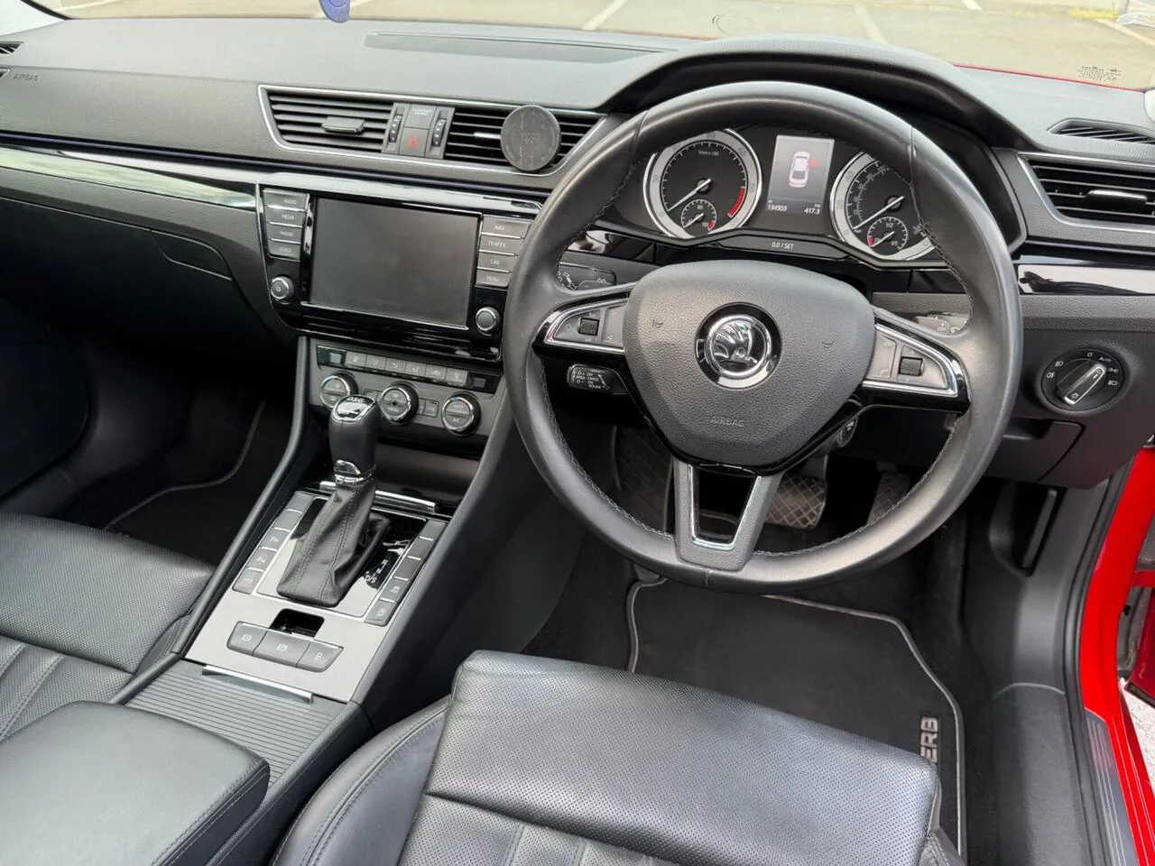Skoda Superb 2016 photo 3