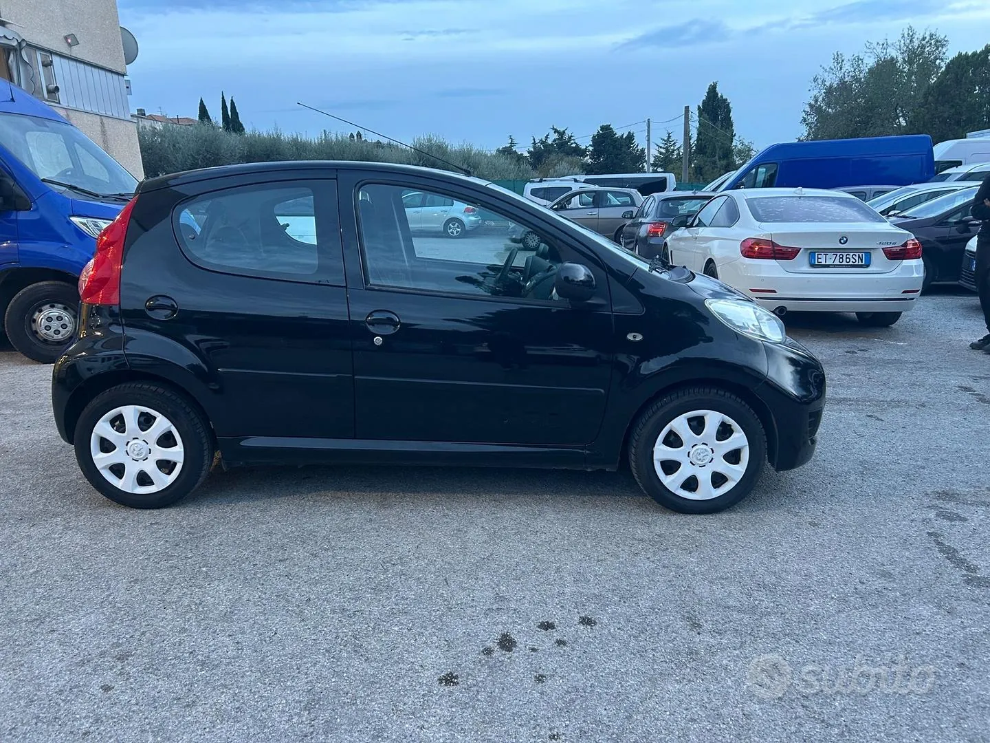 Peugeot 107 2010 photo 4