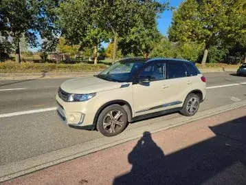 Suzuki Vitara 2016 photo 3
