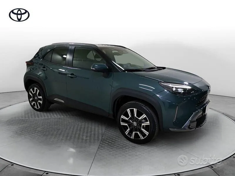 Toyota Yaris Cross 2025 photo 3