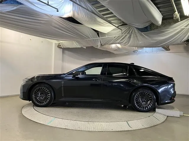Toyota Crown 2024 photo 4