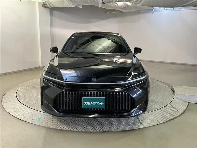 Toyota Crown 2024 photo 2