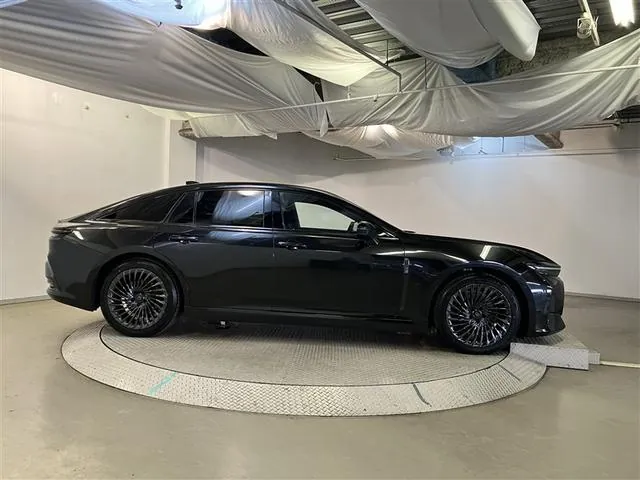Toyota Crown 2024 photo 5