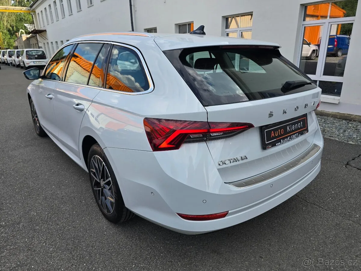 Skoda Octavia 2022 photo 4