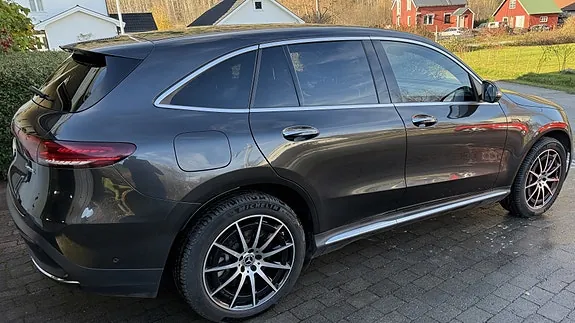 Mercedes-Benz Eqc 2021 photo 2