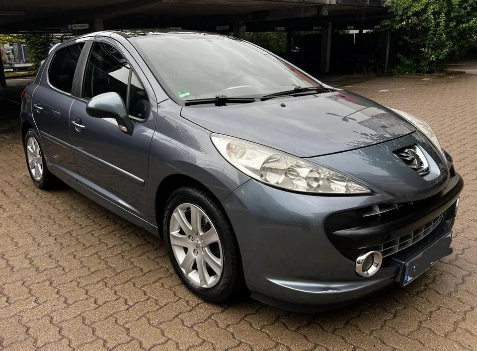 Peugeot 207