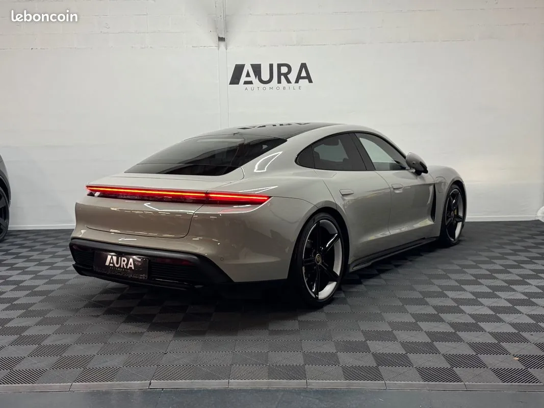 Porsche Taycan 2022 photo 3