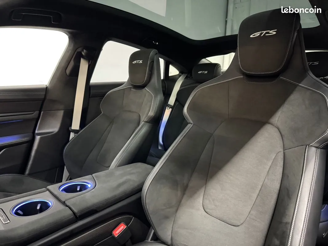 Porsche Taycan 2022 photo 5