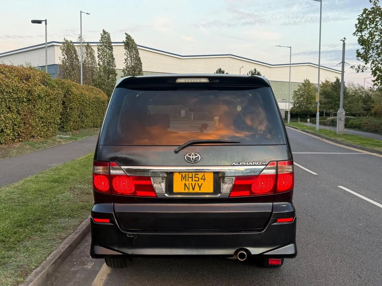 Toyota Alphard 2004 photo 5