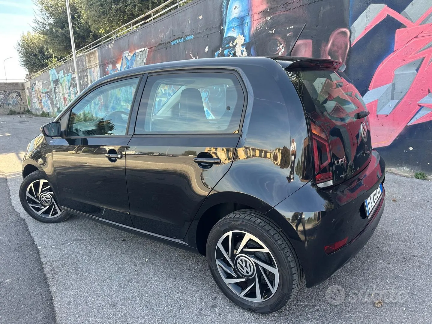 Volkswagen Up 2019 photo 5