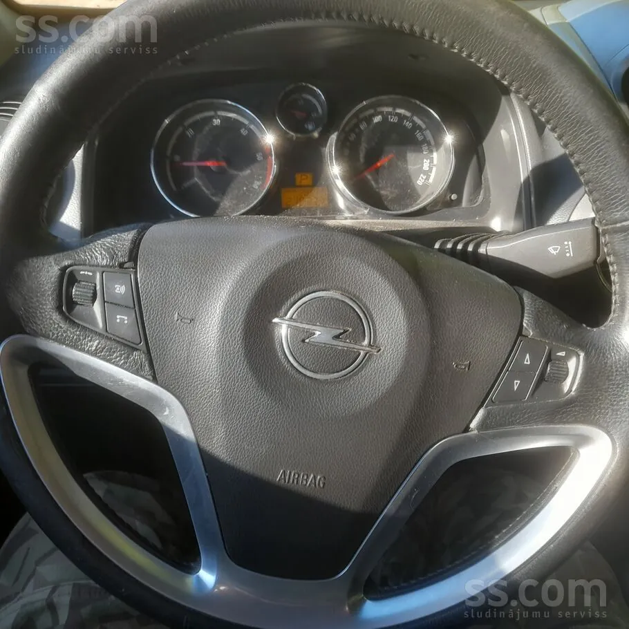 Opel Antara 2008 photo 5