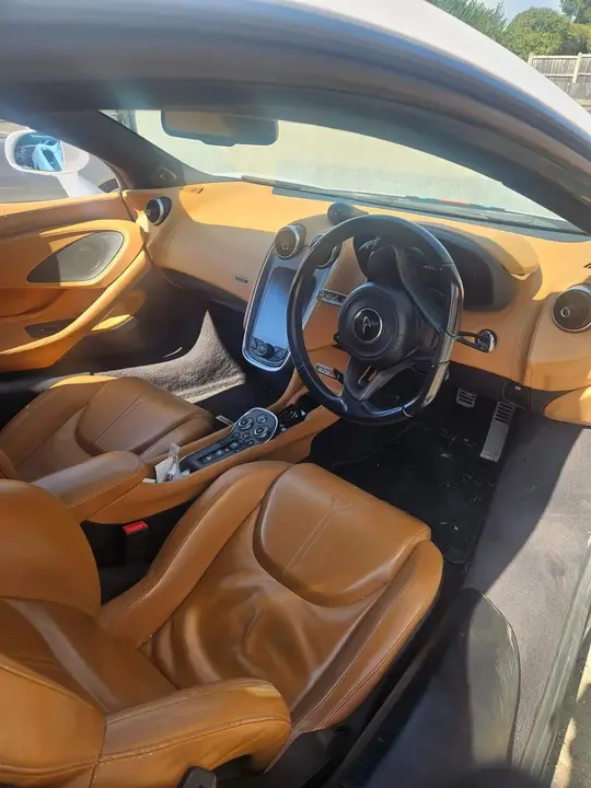Mclaren 570S 2016 photo 4