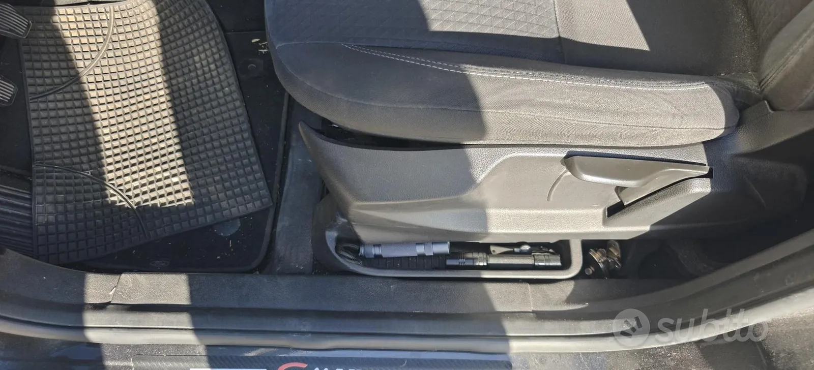 Ford C-Max 2017 photo 3