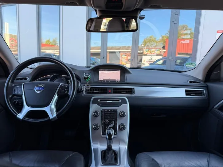 Volvo V70 2014 photo 3