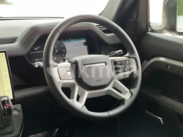 Land Rover Defender 2026 photo 4