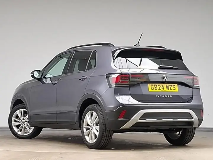 Volkswagen T-Cross 2024 photo 2