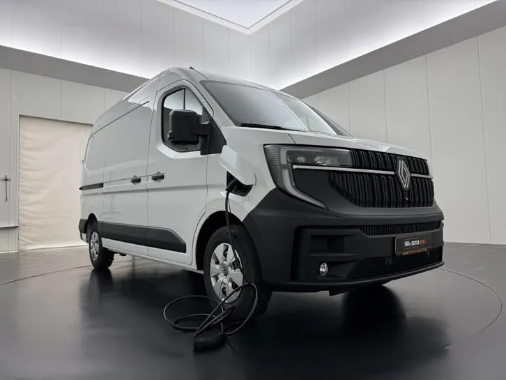 Renault Master 2026 photo 3