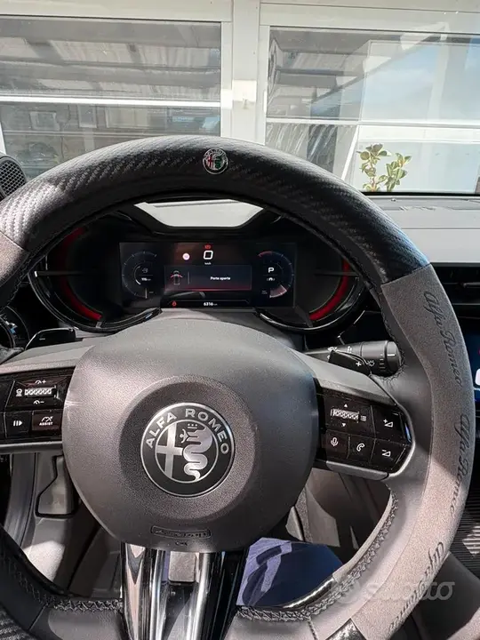 Alfa Romeo Junior 2025 photo 5