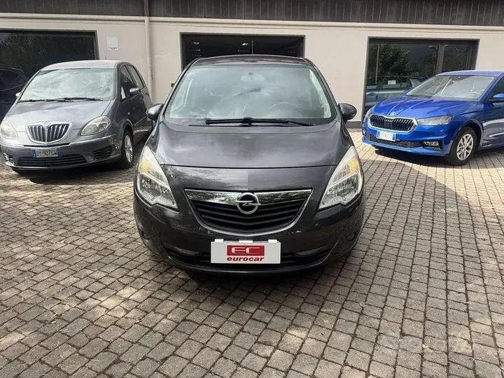Opel Meriva 2012 photo 2