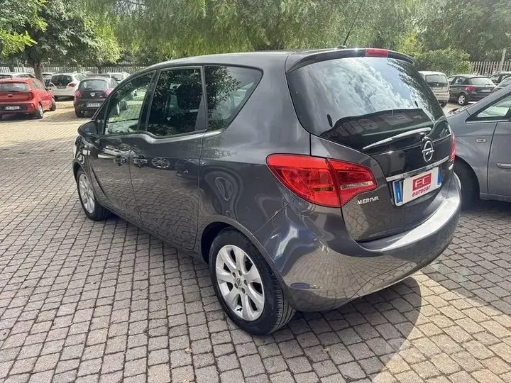 Opel Meriva 2012 photo 4