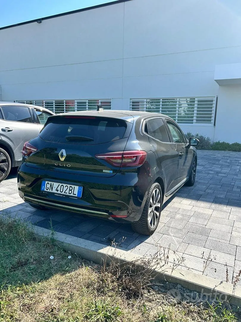 Renault Clio 2023 photo 3