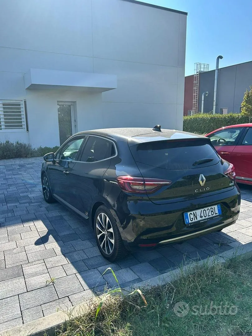 Renault Clio 2023 photo 4