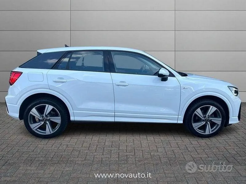Audi Q2 2023 photo 3
