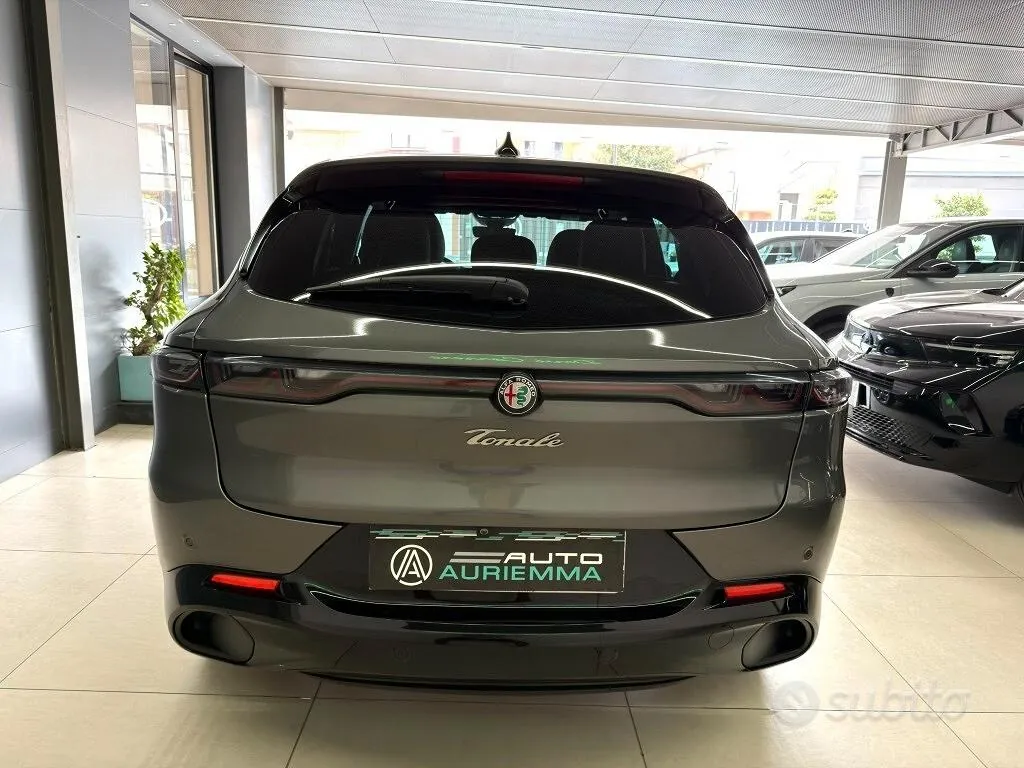 Alfa Romeo Tonale 2025 photo 5