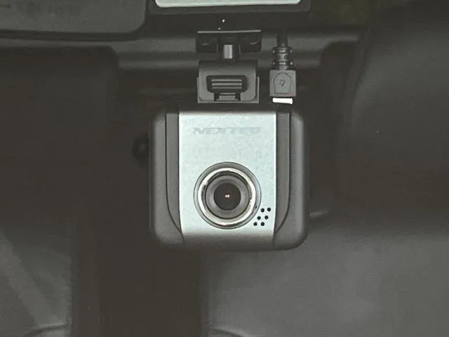 Daihatsu Tanto 2024 photo 5