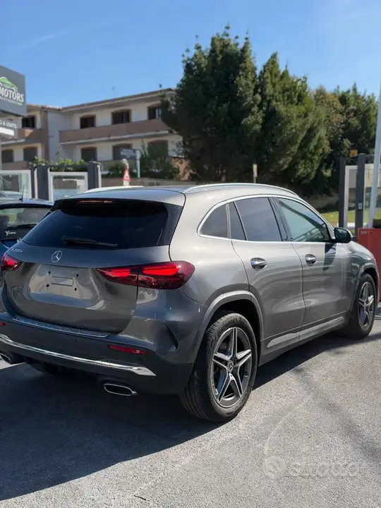 Mercedes-Benz Gla 2025 photo 4