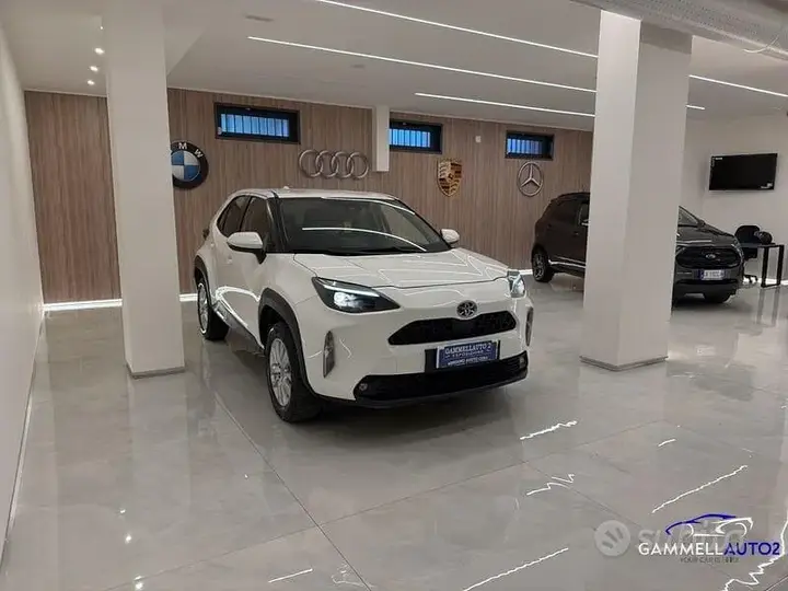 Toyota Yaris Cross 2023 photo 2
