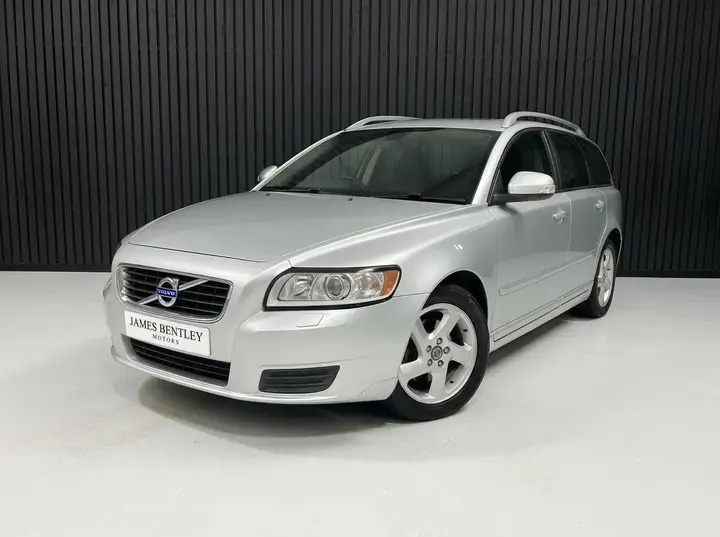 Volvo V50 2012 photo 3