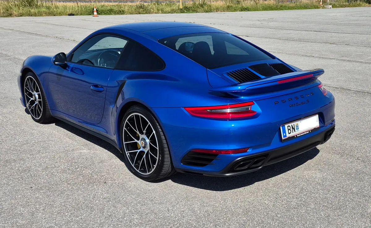 Porsche 911 2016 photo 3