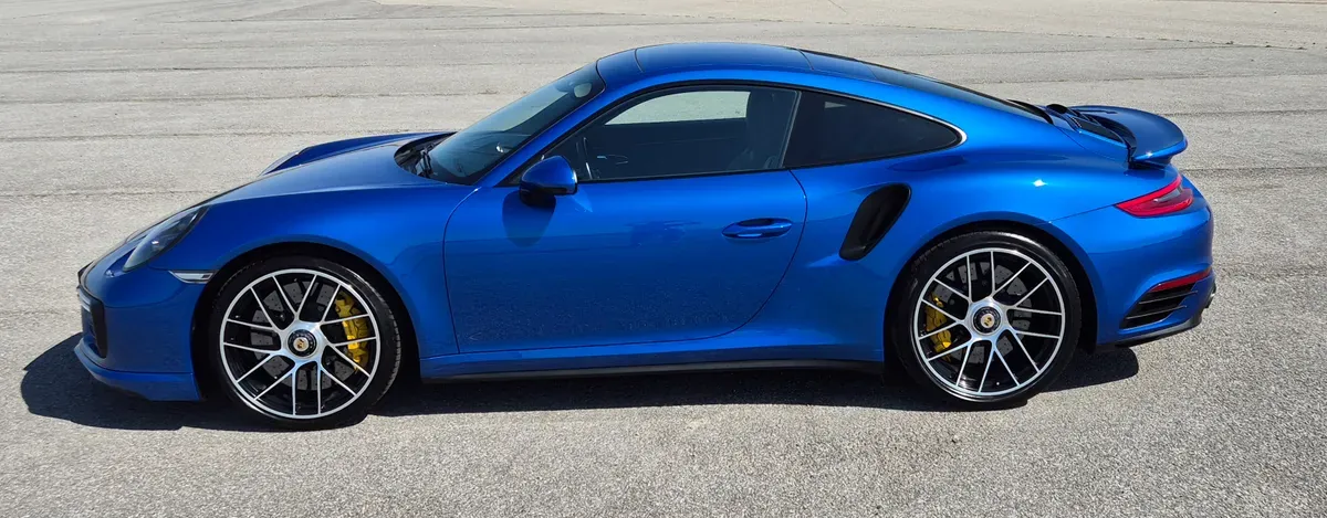 Porsche 911 2016 photo 2