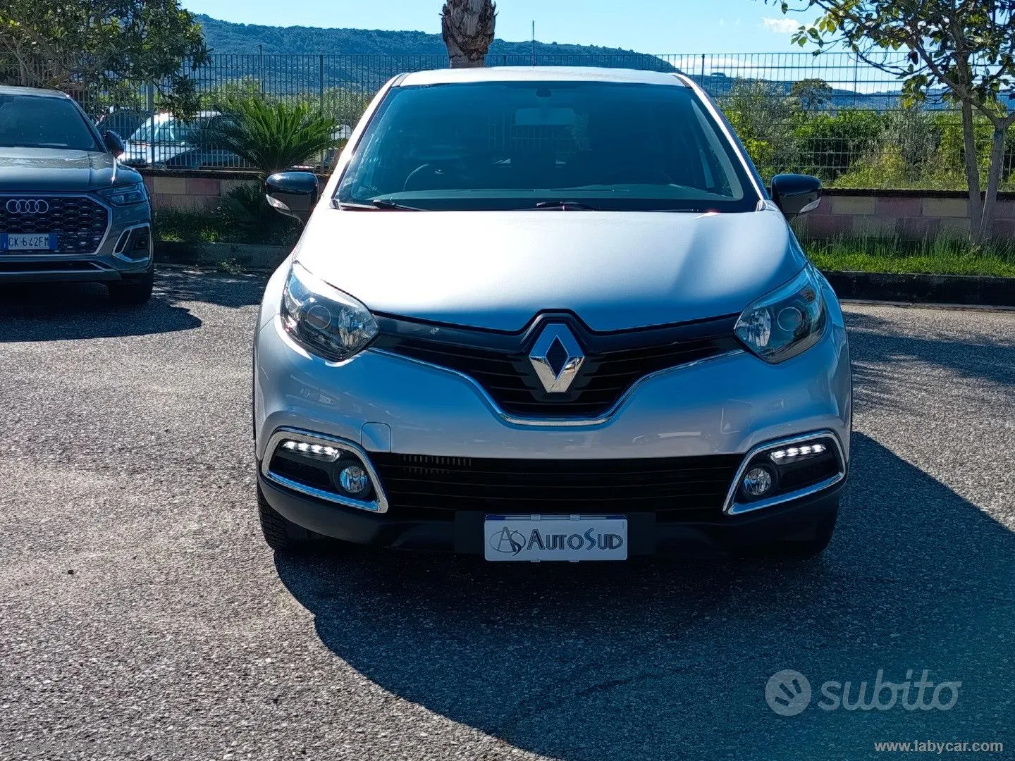 Renault Captur 2015 photo 2