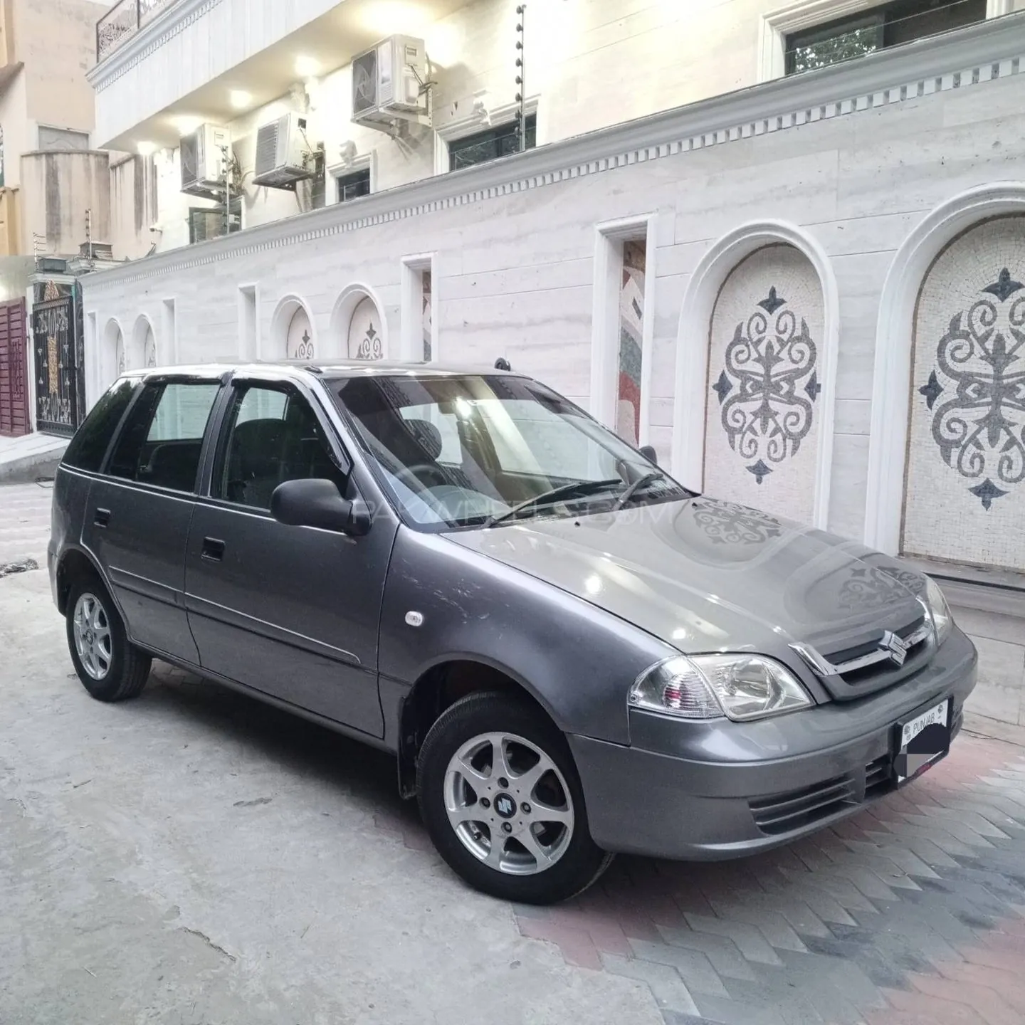 Suzuki Cultus