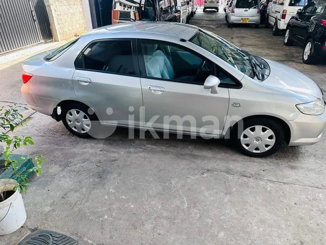 Honda Fit Aria 2007 photo 5