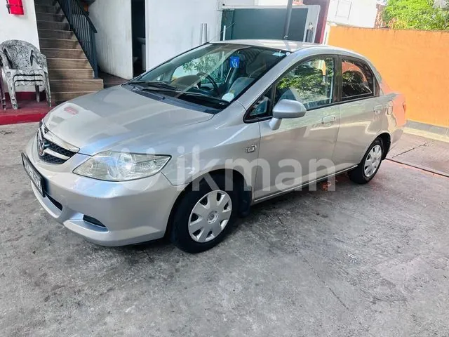 Honda Fit Aria 2007 photo 3