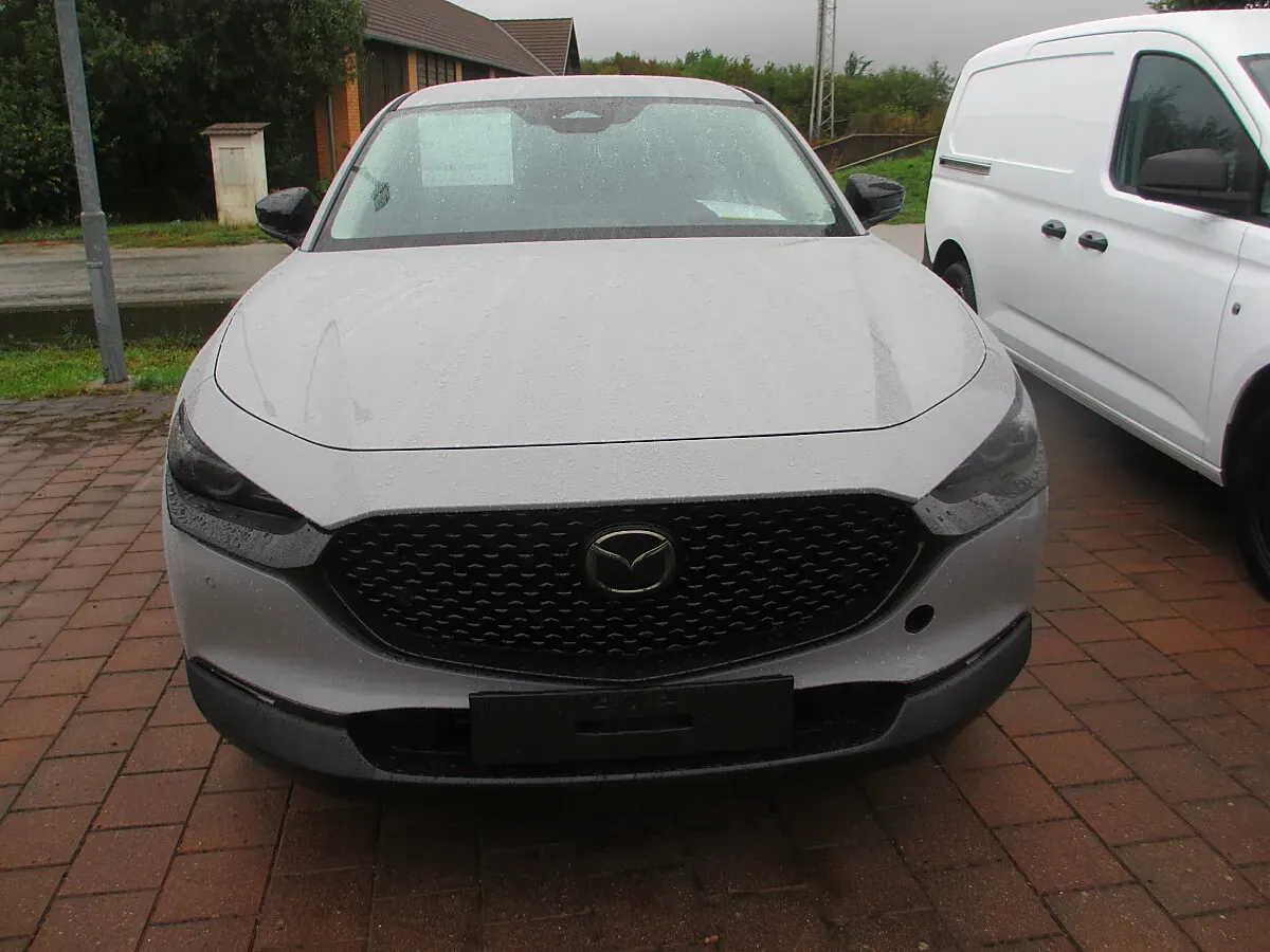 Mazda Cx-30 photo 3