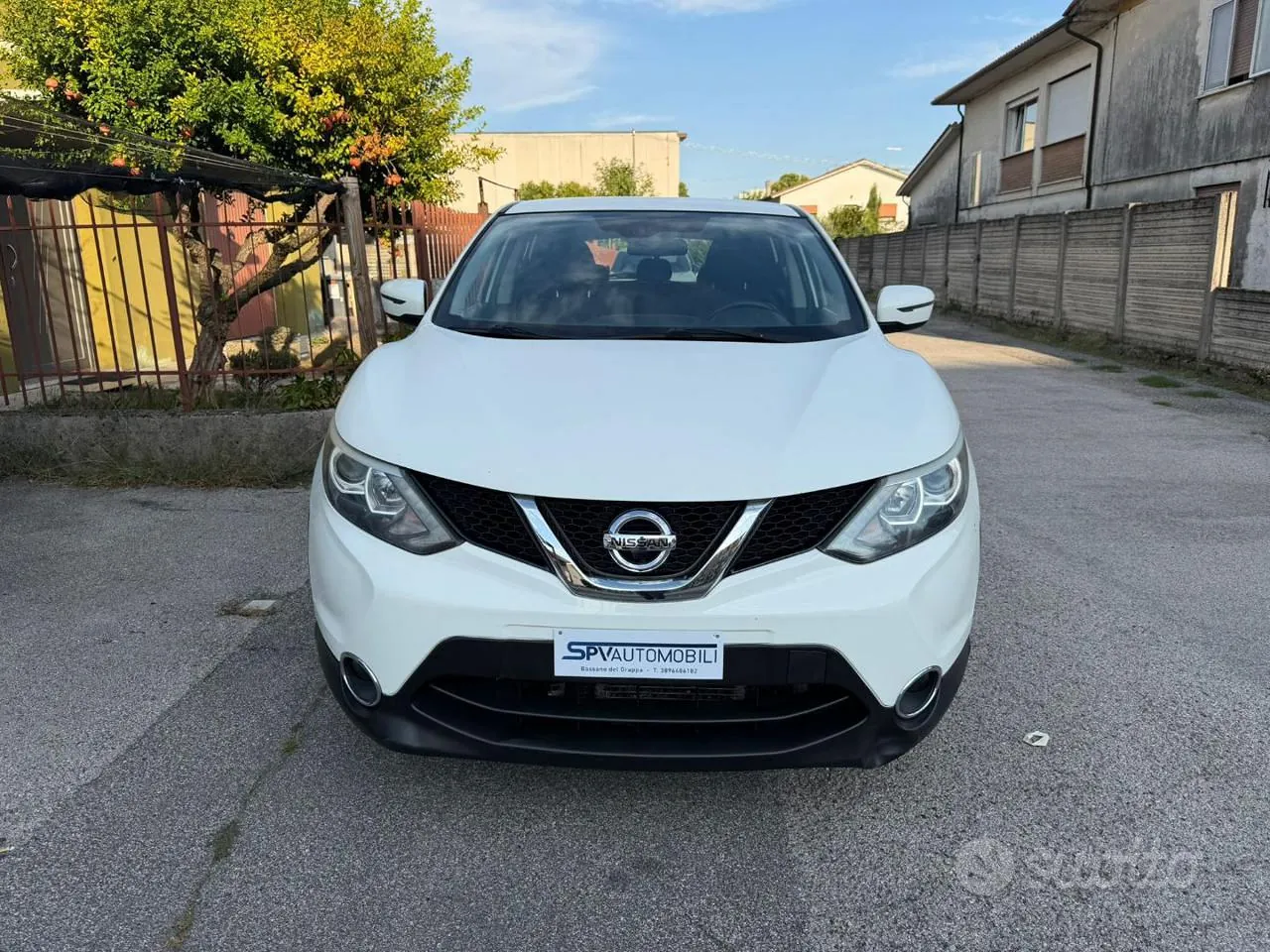 Nissan Qashqai 2015 photo 2