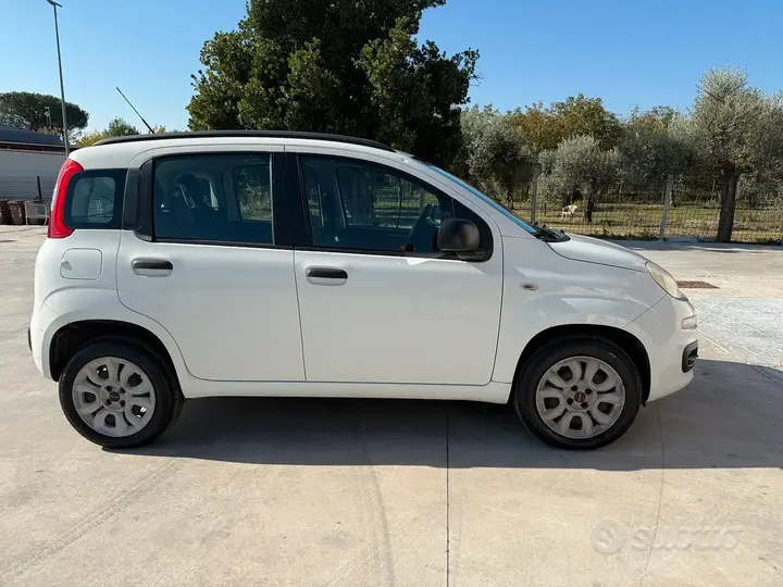 Fiat Panda 2012 photo 2