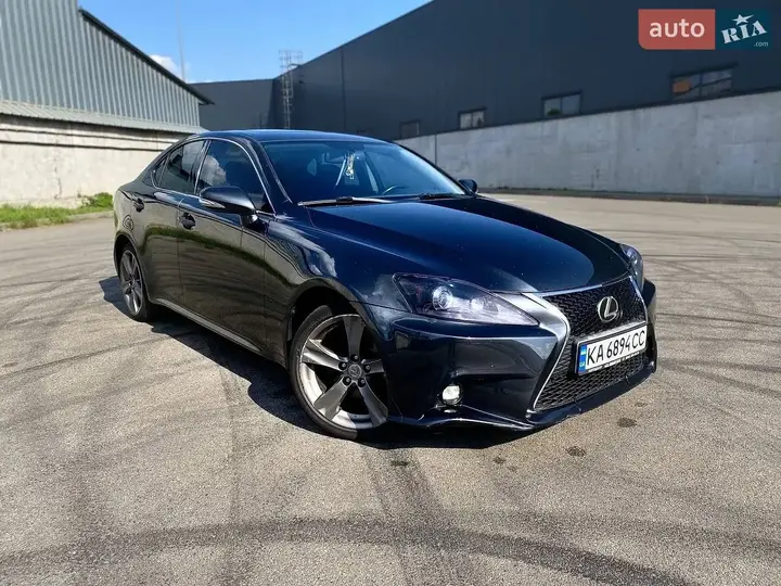Lexus Is