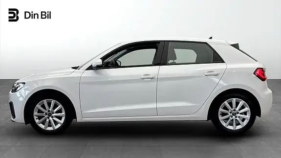 Audi A1 2023 photo 2